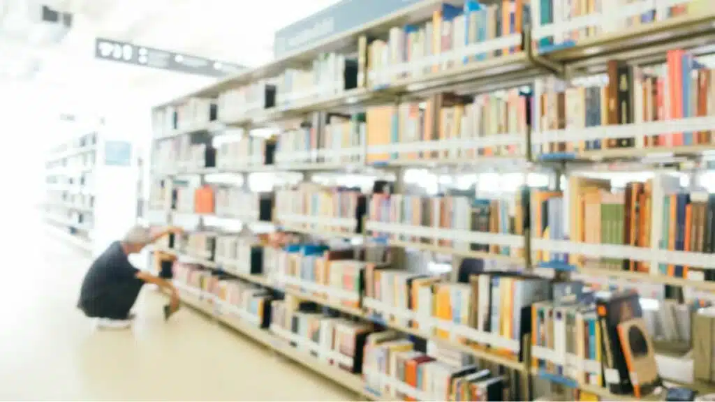 Pénurie des manuels des écoles pionnières : les libraires alertent, ministre de l’Éducation interpellé