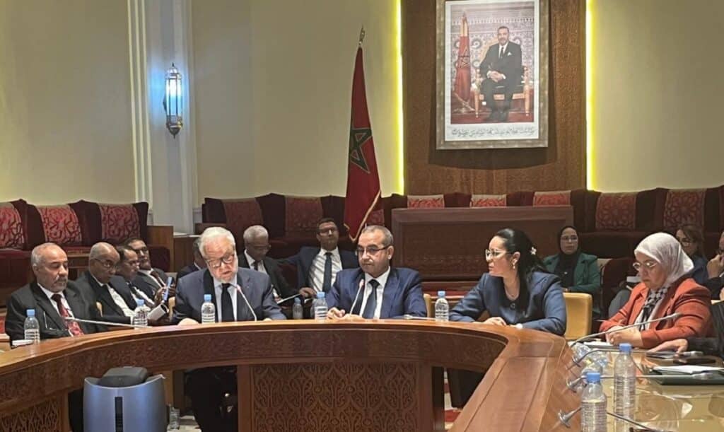 Secrétariat Général du Gouvernement (SGG) : présentation du budget sectoriel, intégration de la langue amazighe et renforcement de la veille juridique
