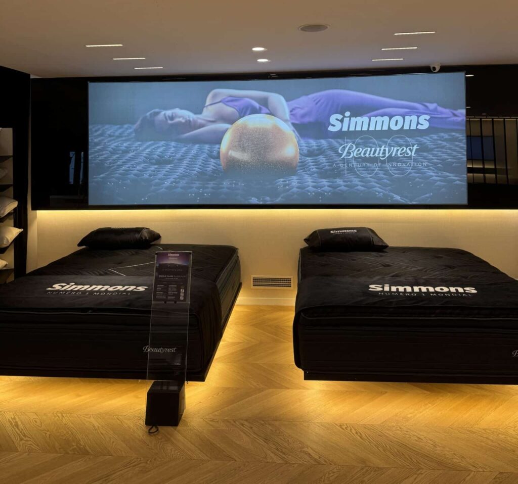 Avec sa ligne emblématique Beautyrest®, Simmons célèbre un siècle d’expertise au service du sommeil