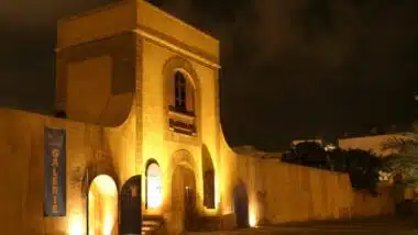 Restaurant La Sqala toujours en activité, pas de nouveau jugement (Restopro)