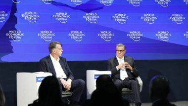 À Davos, Akhannouch défend le modèle marocain de l’État social et de la résilience économique