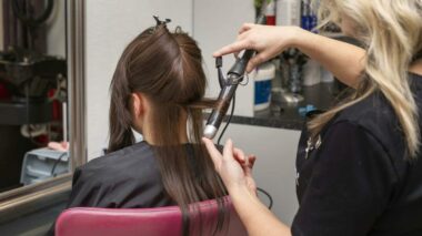 L’AMMPS alerte sur des risques d’insuffisance rénale aiguë liés à certains produits de lissage capillaire