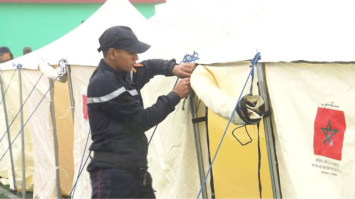 Ksar El Kébir des tentes d’hébergement installées pour les familles affectées par les inondations