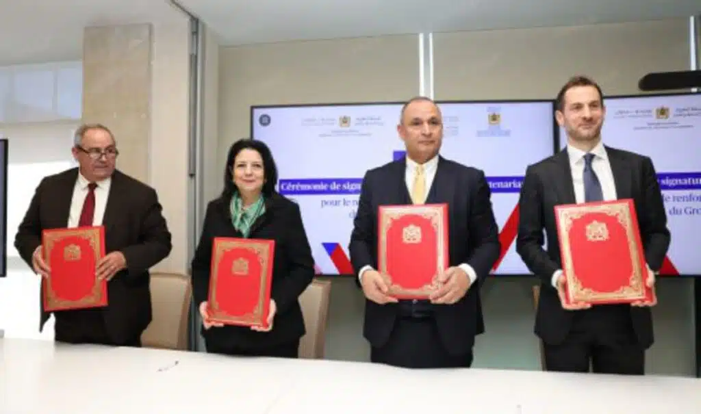 Trois ministères et le groupe AXA ont signé à Rabat une convention stratégique visant à renforcer les compétences nationales dans les métiers du numérique.