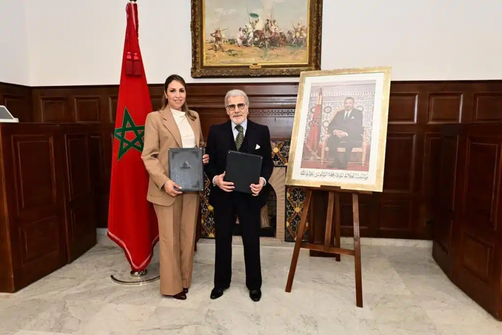 Bank Al-Maghrib et Archives du Maroc scellent un partenariat stratégique sur la gestion des archives.