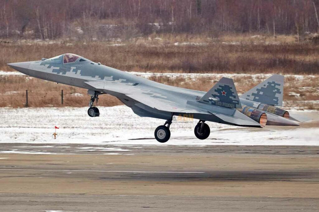 L’Algérie a-t-elle reçu des Su-57 ? Le raisonnement OSINT qui enflamme la Méditerranée