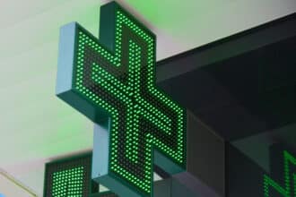 Pharmacies : trois partis montent au créneau contre la libéralisation