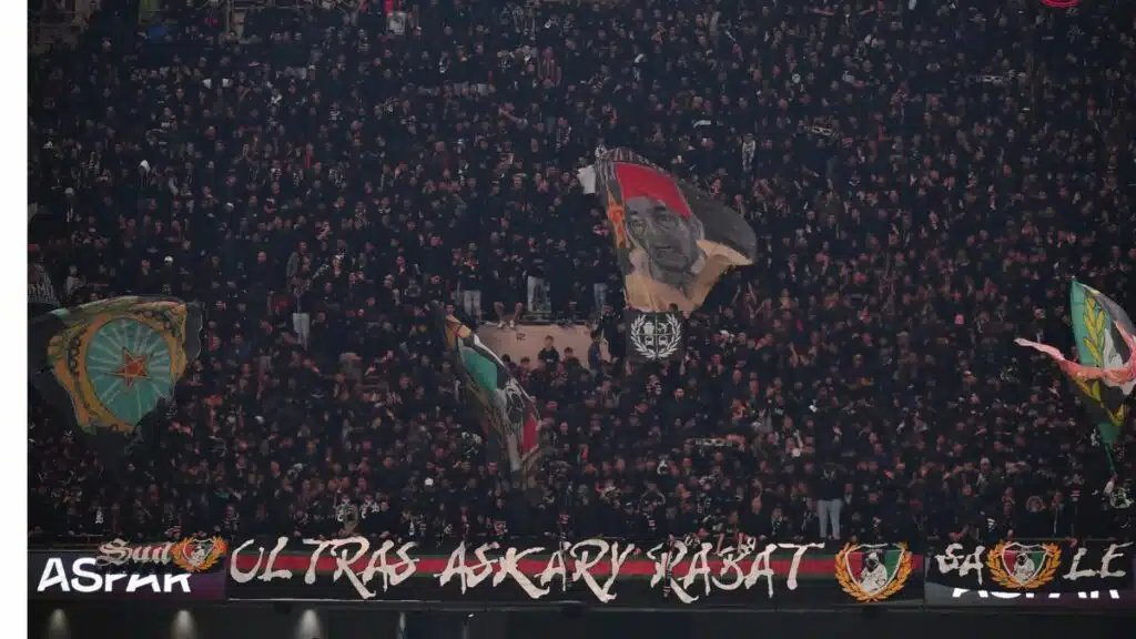 &ldquo;Vivre dans l’honneur ou mourir debout&rdquo; : plongée dans l’univers des Ultras Askary