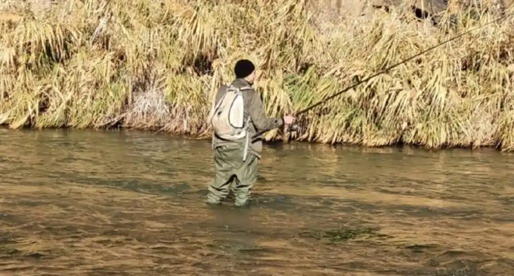Pêche dans les rivières et les barrages : l'État durcit les règles