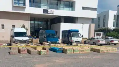 Trafic international : plus de 11 tonnes de chira saisies à Essaouira, trois véhicules interceptés