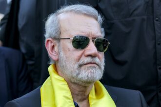 Ali Larijani, le chef de la sécurité iranienne parvenu au sommet du pouvoir iranien avec la guerre