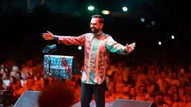 De retour à Casablanca, Boudchart se produit à guichets fermés au Complexe Mohammed V