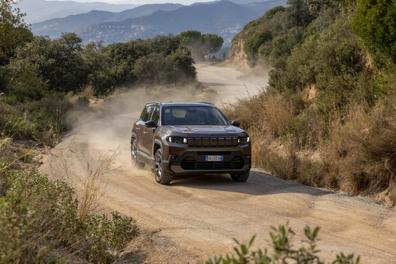 Jeep lance le nouveau Compass, plus statutaire et technologique
