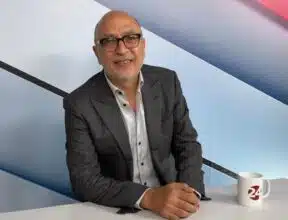 Intelcia : Karim Bernoussi et ses partenaires reprennent 100% du capital, sortie d’Altice