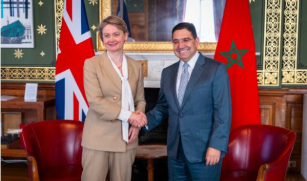 Nasser Bourita a reçu la confirmation du soutien britannique au plan d’autonomie marocain pour le Sahara.