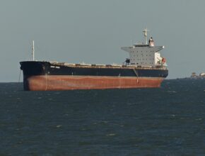 After weeks of waiting, a sulfur cargo bound for Morocco clears the Hormuz blockade