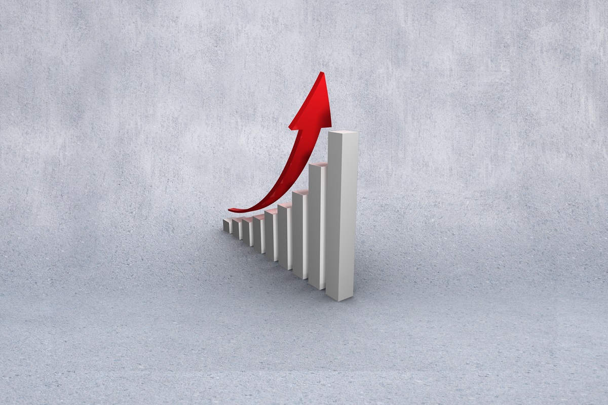 Malgré une conjoncture difficile, Lekjaâ prévoit une croissance de 5,3% et un déficit ramené à 3%