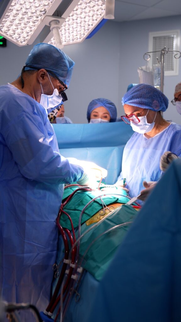 Akdital renforce l’accès à la chirurgie cardiaque dans les provinces du Sud avec deux premières interventions à cœur ouvert à Laâyoune Akdital renforce l’accès à la chirurgie cardiaque dans les provinces du Sud avec deux premières interventions à cœur ouvert à Laâyoune