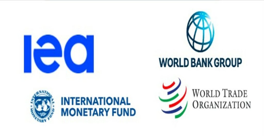 Le FMI, l’OMC, la Banque mondiale et l’AIE alertent sur les risques économiques de la guerre au Moyen-Orient.