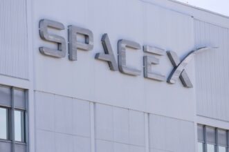 SpaceX veut lever 75 milliards de dollars pour son entrée en Bourse, un record