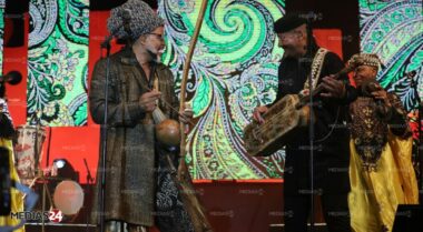 Festival Gnaoua : jusqu’au bout, Hamid El Kasri et Carlinhos Brown font vibrer Essaouira