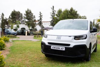 Fiat dévoile le nouveau Doblo 7 places Fiat dévoile le nouveau Doblo 7 places