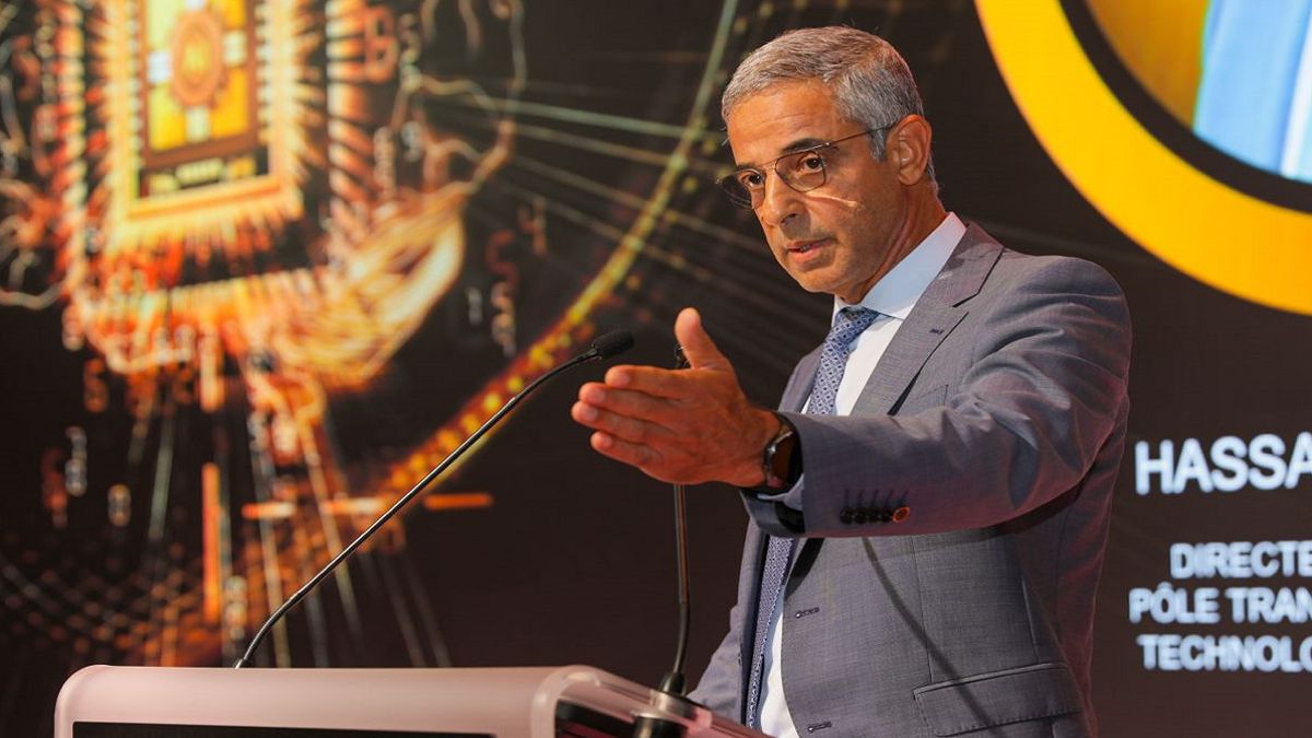 Attijariwafa bank accélère sa transformation avec cinq solutions innovantes.