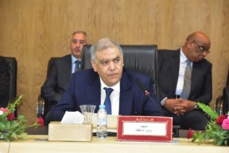À deux mois des législatives, réunion entre Laftit et neuf formations autour des modalités du vote