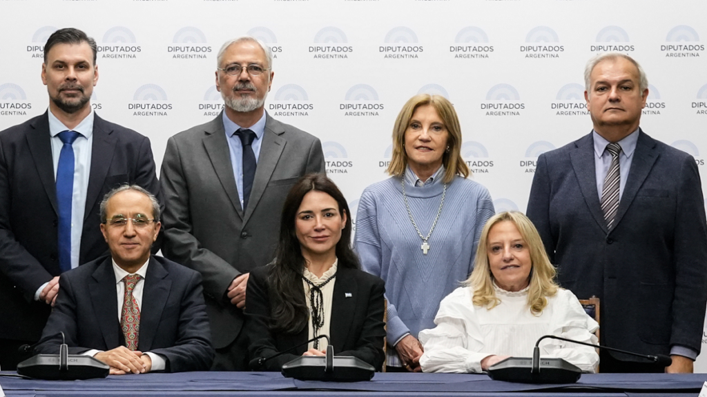 Installation officielle du groupe d'amitié parlementaire au Congrès argentin.
