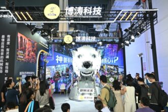 L'IA dans la poche : les smartphones du futur s'exposent au salon de Shanghai